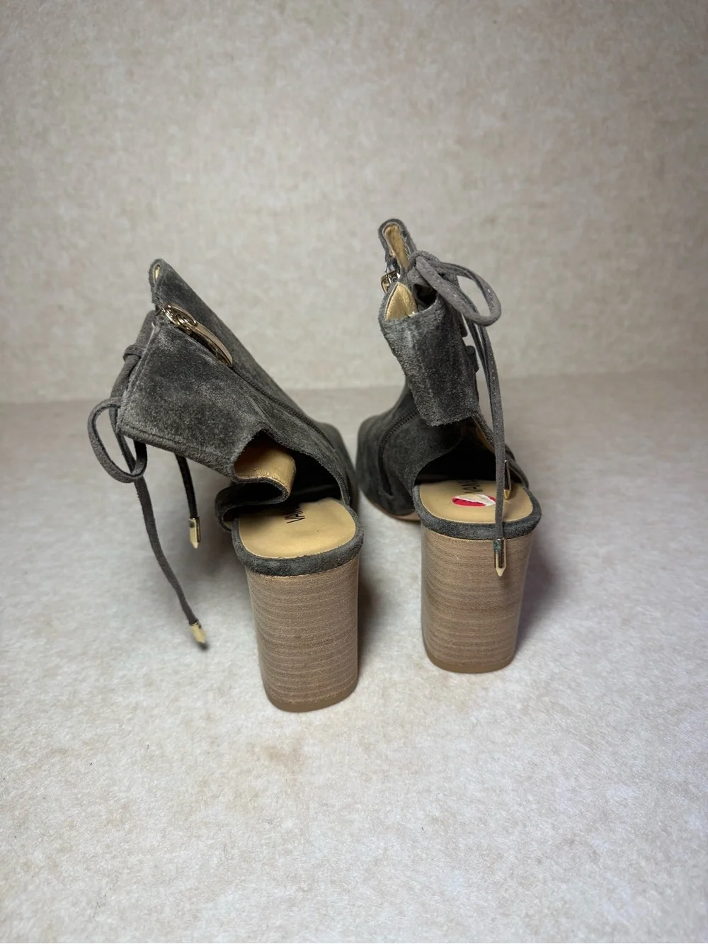 VANELi Better Gray Leather Suede Peep Toe Ankle Booties Block Heel Size 9M